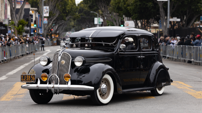 O fascínio pelos carros clássicos e suas novas formas de conexão é destacado por Milton Seigi Hayashi.