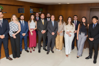 Em tempos de crise, Rodrigo Gonçalves Pimentel mostra como a recuperação judicial pode garantir a sobrevivência e o recomeço das empresas.