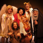 Non Stop apresenta o riso em sua melhor forma com os 30 anos da Cia. de Comédia Melhores do Mundo.