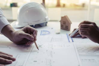 Valderci Malagosini Machado explica como a coerência entre projeto e execução é decisiva para o sucesso estrutural da obra, garantindo desempenho, segurança e longevidade ao longo do tempo.