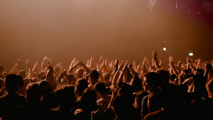 Lollapalooza 2026: programação de sábado, horários e como assistir ao festival ao vivo